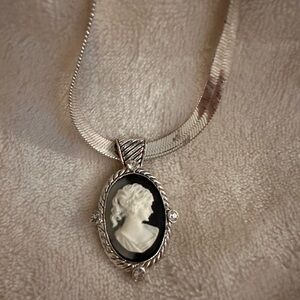 Elegant Silver Cameo Pendant Necklace